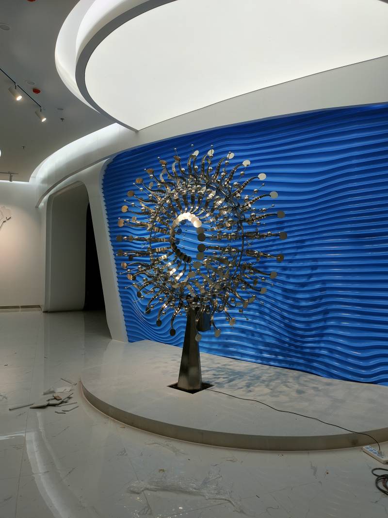 Tlaquepaque Wind Sculpture Garden Sedona Arizona Garden