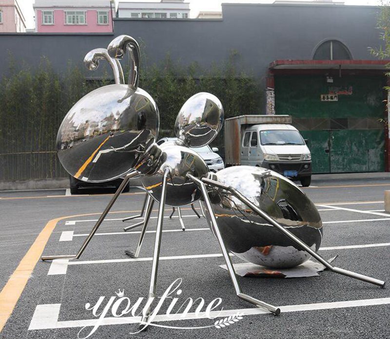 stainless-steel-ant-sculpture