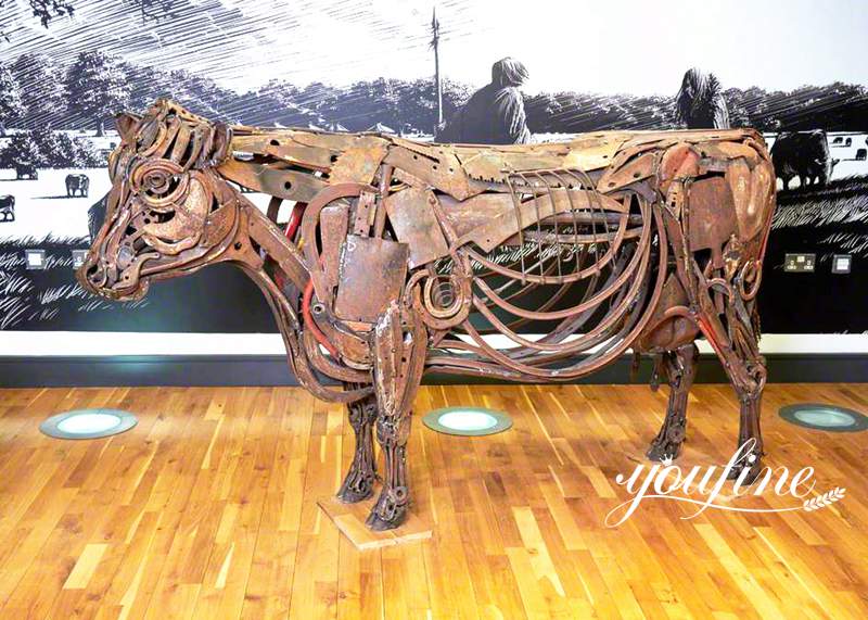 Introduction of Large Metal Garden Art