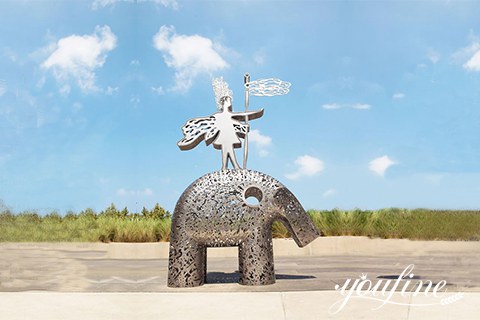 Outdoor Steel Sculpture Description: