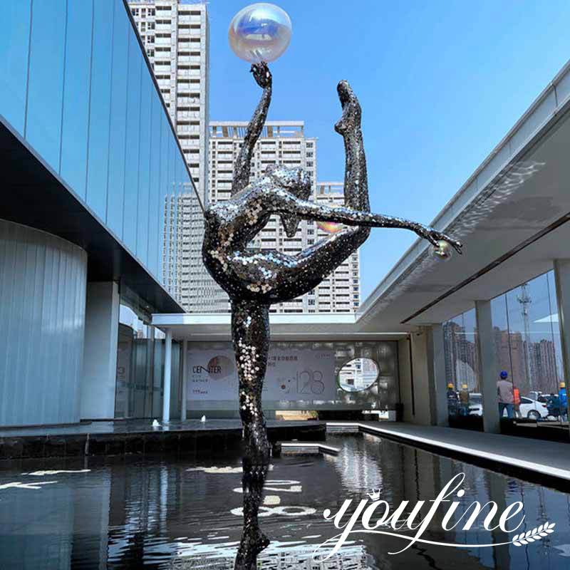 modern metal girl statue-YouFine Sculpture