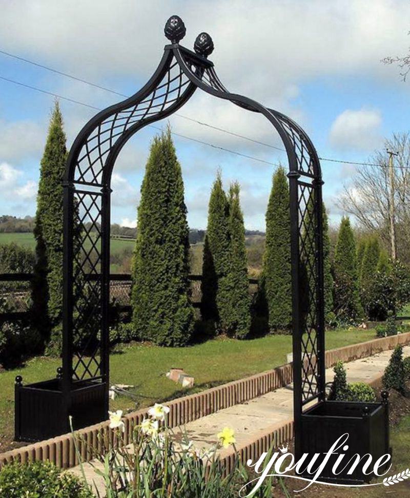 Brighton-Garden-Arch-Metall-with-two-Planters