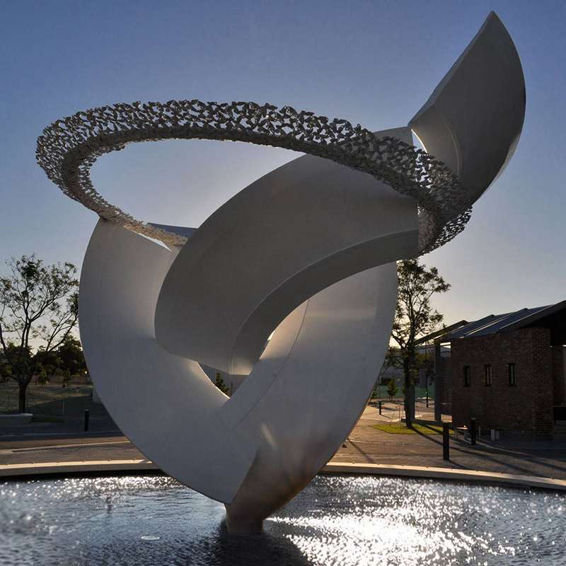 stainless steel abstract sculpture3