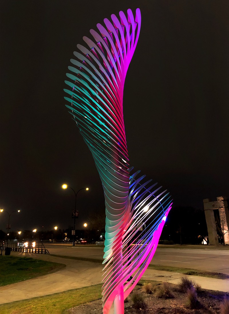 stainless steel wing sculpture (3)