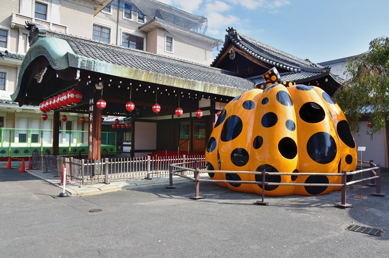 metal pumpkin sculpture for sale (12)