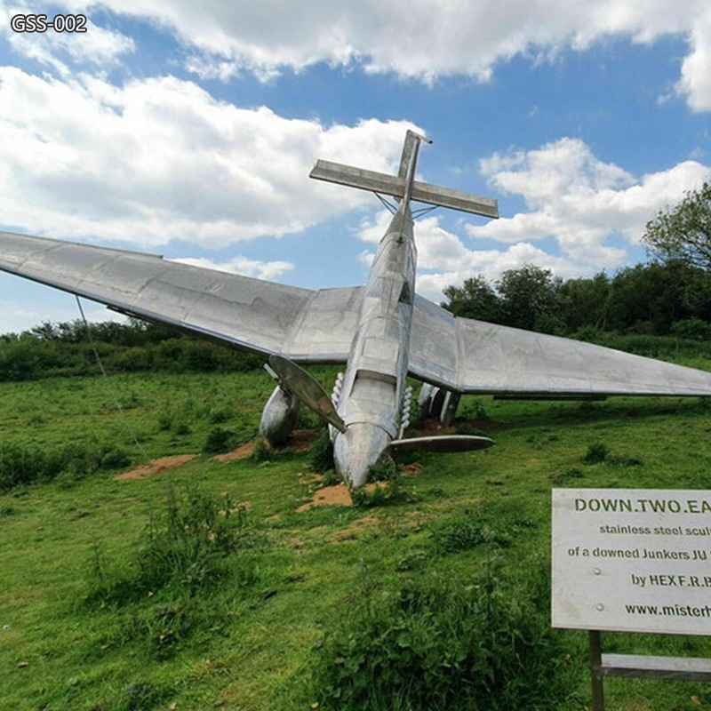 airplane sculpture (3)