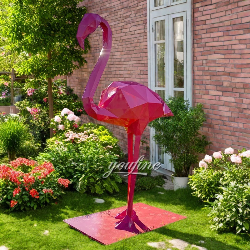  Outdoor Metal Geometric Flamingo Statue